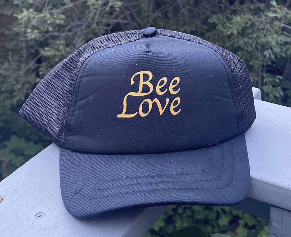 Hat, Bee Love